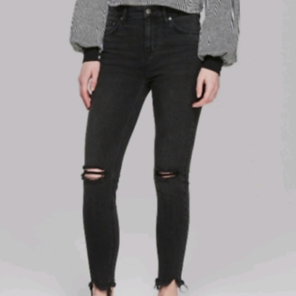 Wild Fable black distressed skinny jeans